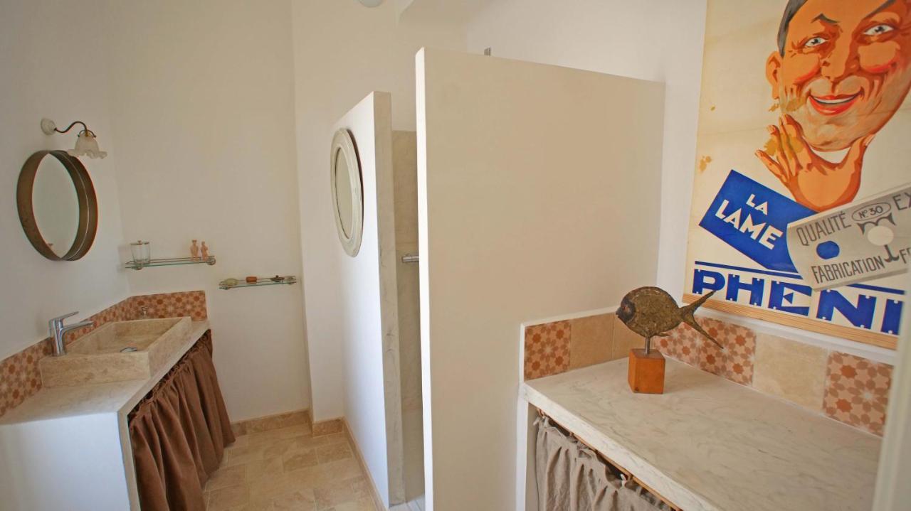 Apartment Au Coin De La Roquette Arles